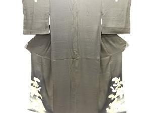 アンティーク　錦紗鶴に花・貝桶模様刺繍留袖